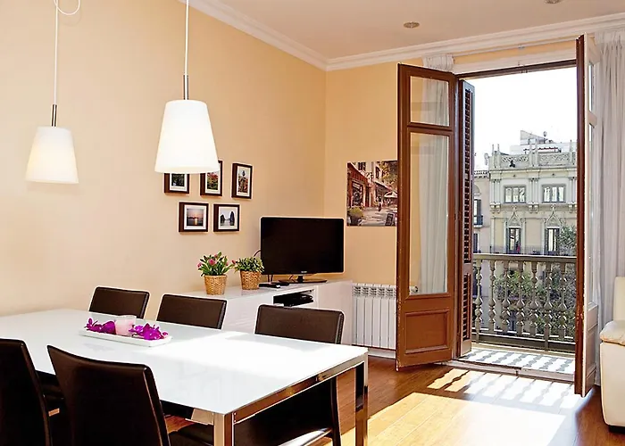 דירה Eixample Esquerre Gran Via Balmes By Interhome *